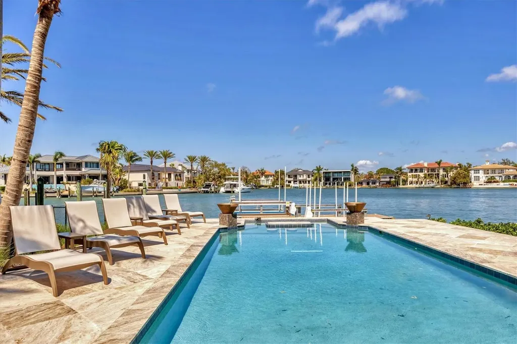 1333 Vista Drive Sarasota FL 34239