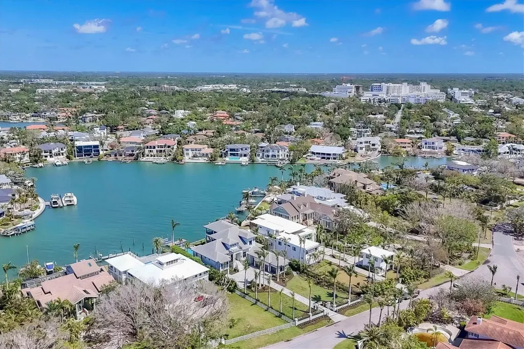 1333 Vista Drive Sarasota FL 34239