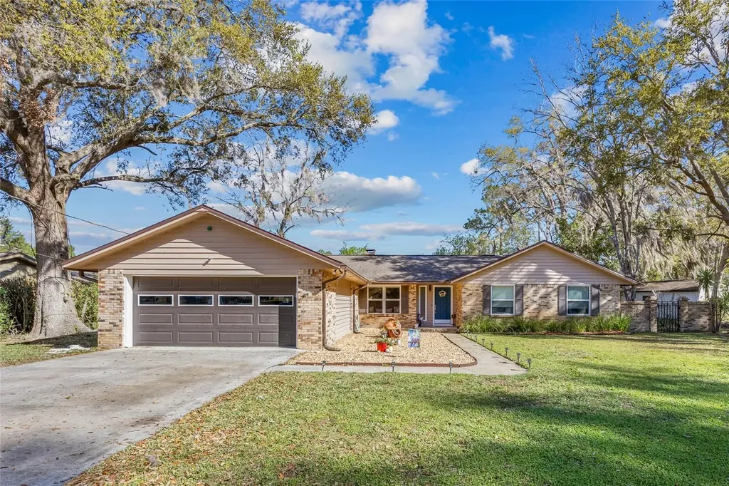 833 SW Biscayne Glen Lake City FL 32025