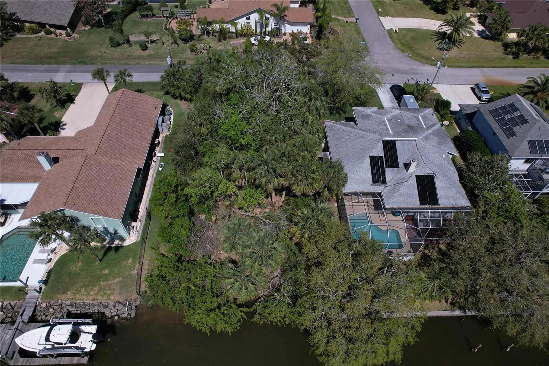 25 Cherokee Court W Palm Coast FL 32137