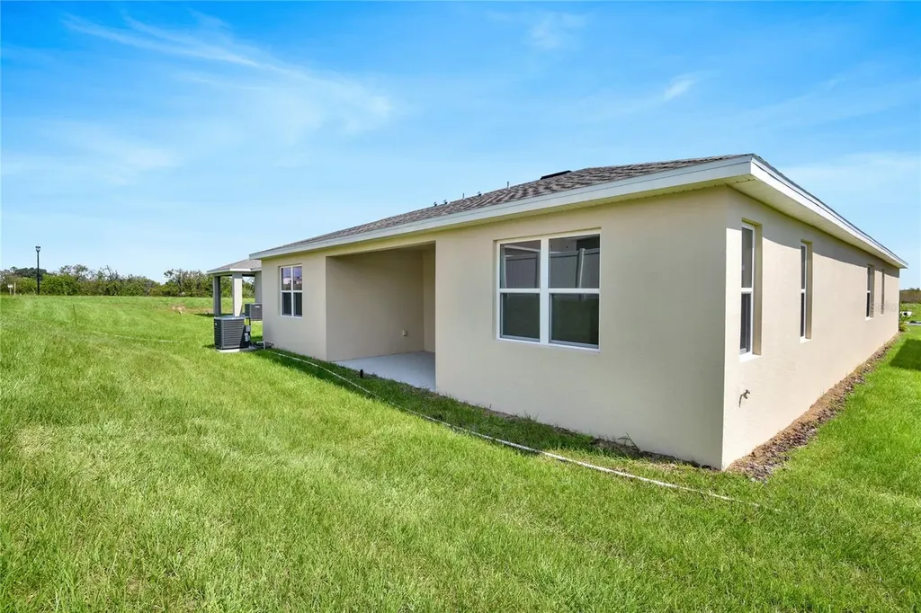 1011 Wisteria Way Dundee FL 33838
