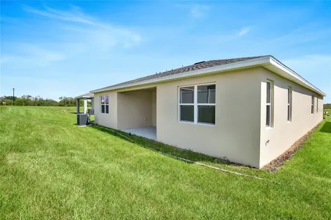 1011 Wisteria Way Dundee FL 33838