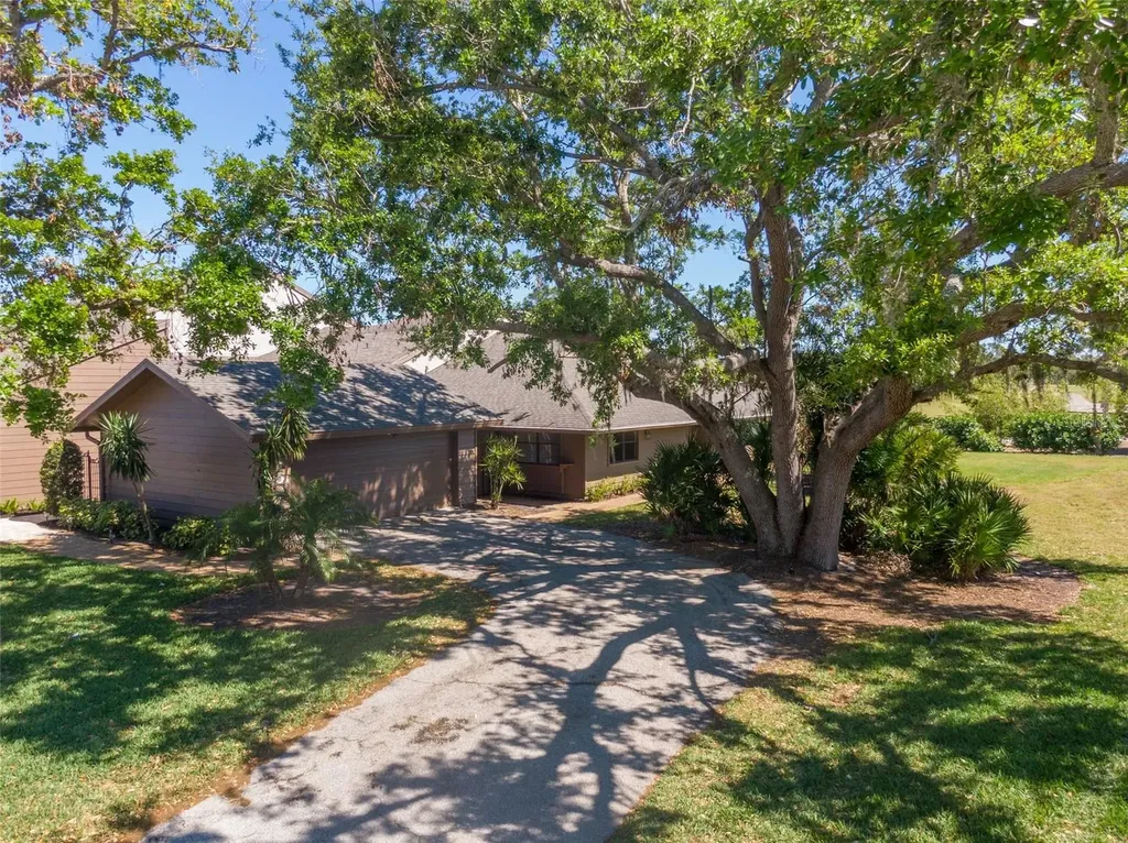 5604 Doral Drive Sarasota FL 34243