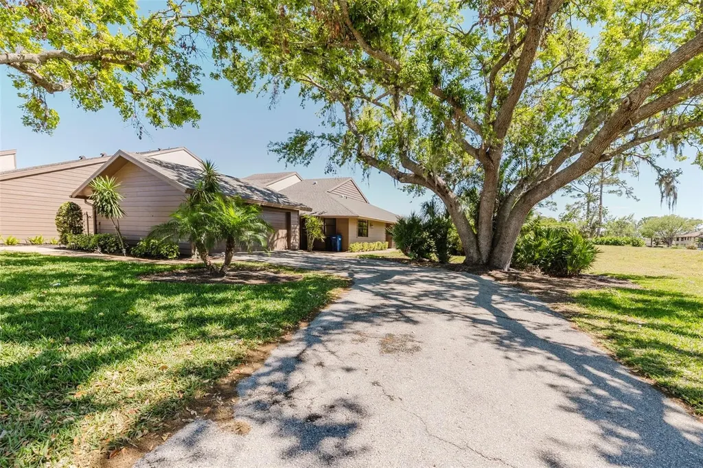 5604 Doral Drive Sarasota FL 34243