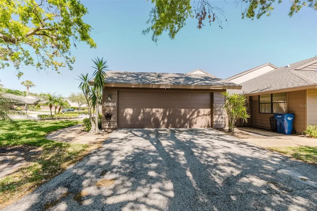 5604 Doral Drive Sarasota FL 34243