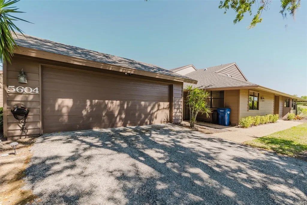 5604 Doral Drive Sarasota FL 34243