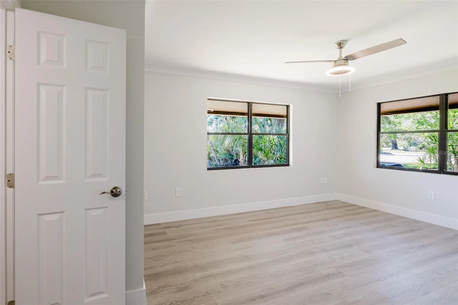 5604 Doral Drive Sarasota FL 34243