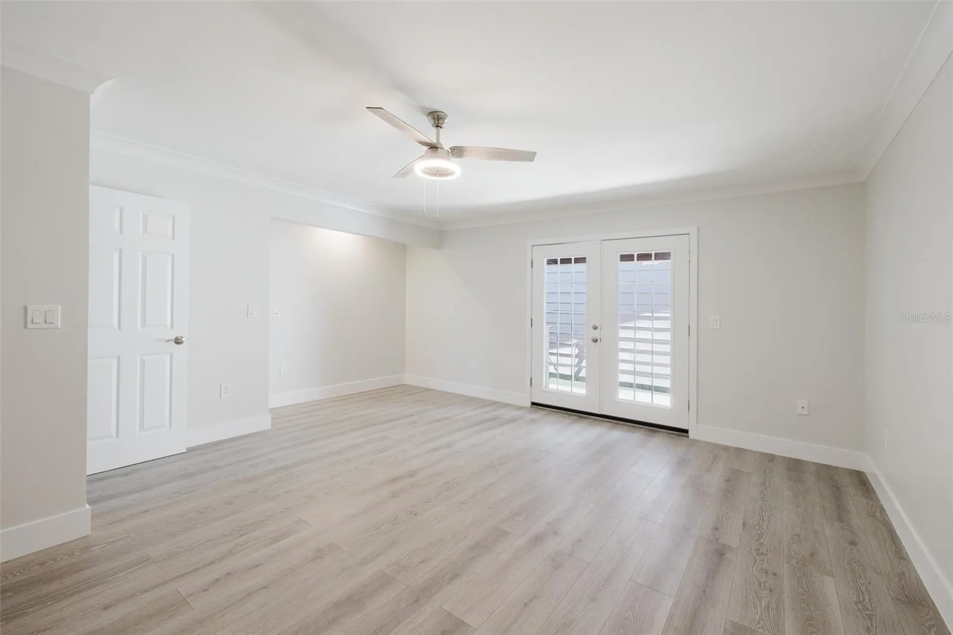5604 Doral Drive Sarasota FL 34243