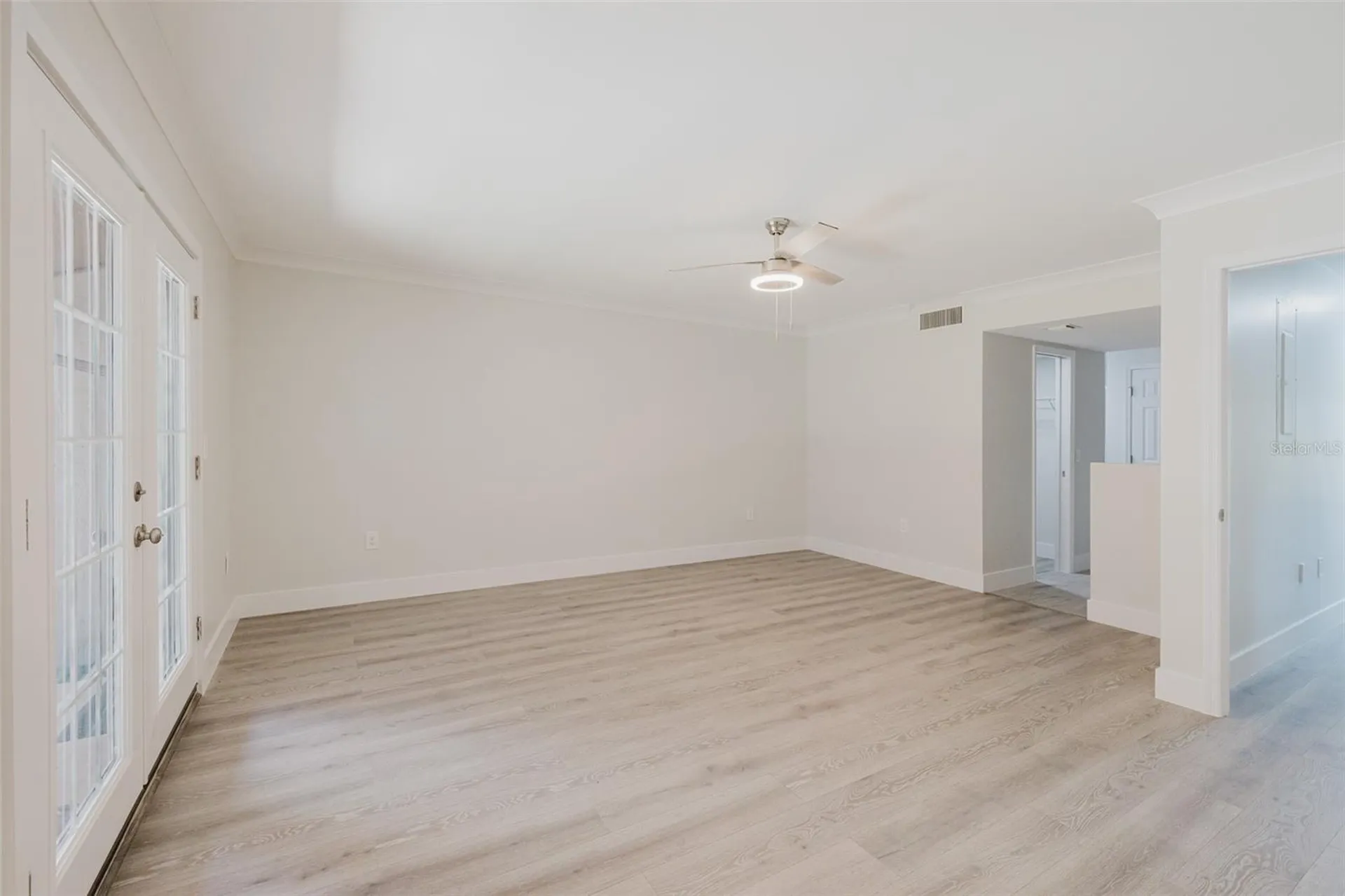 5604 Doral Drive Sarasota FL 34243