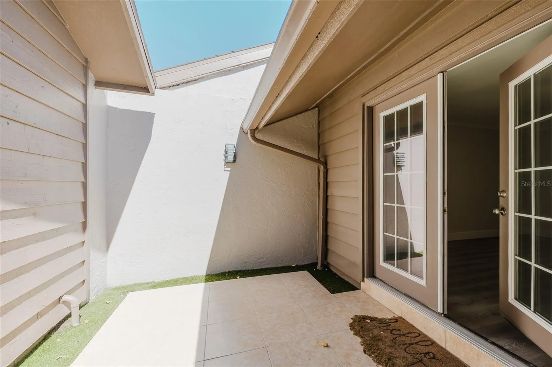 5604 Doral Drive Sarasota FL 34243