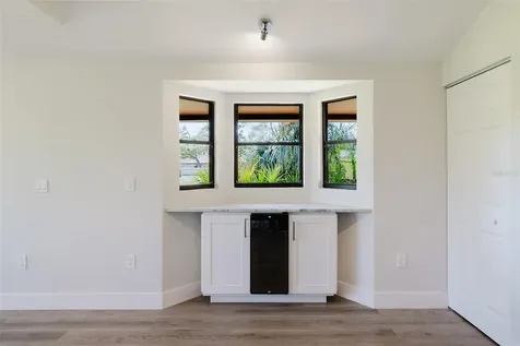 5604 Doral Drive Sarasota FL 34243