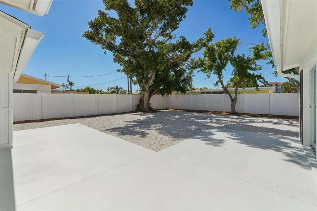 2650 E Vina Del Mar Boulevard St Pete Beach FL 33706
