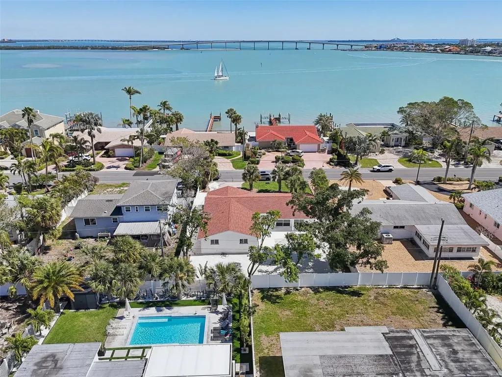 2650 E Vina Del Mar Boulevard St Pete Beach FL 33706