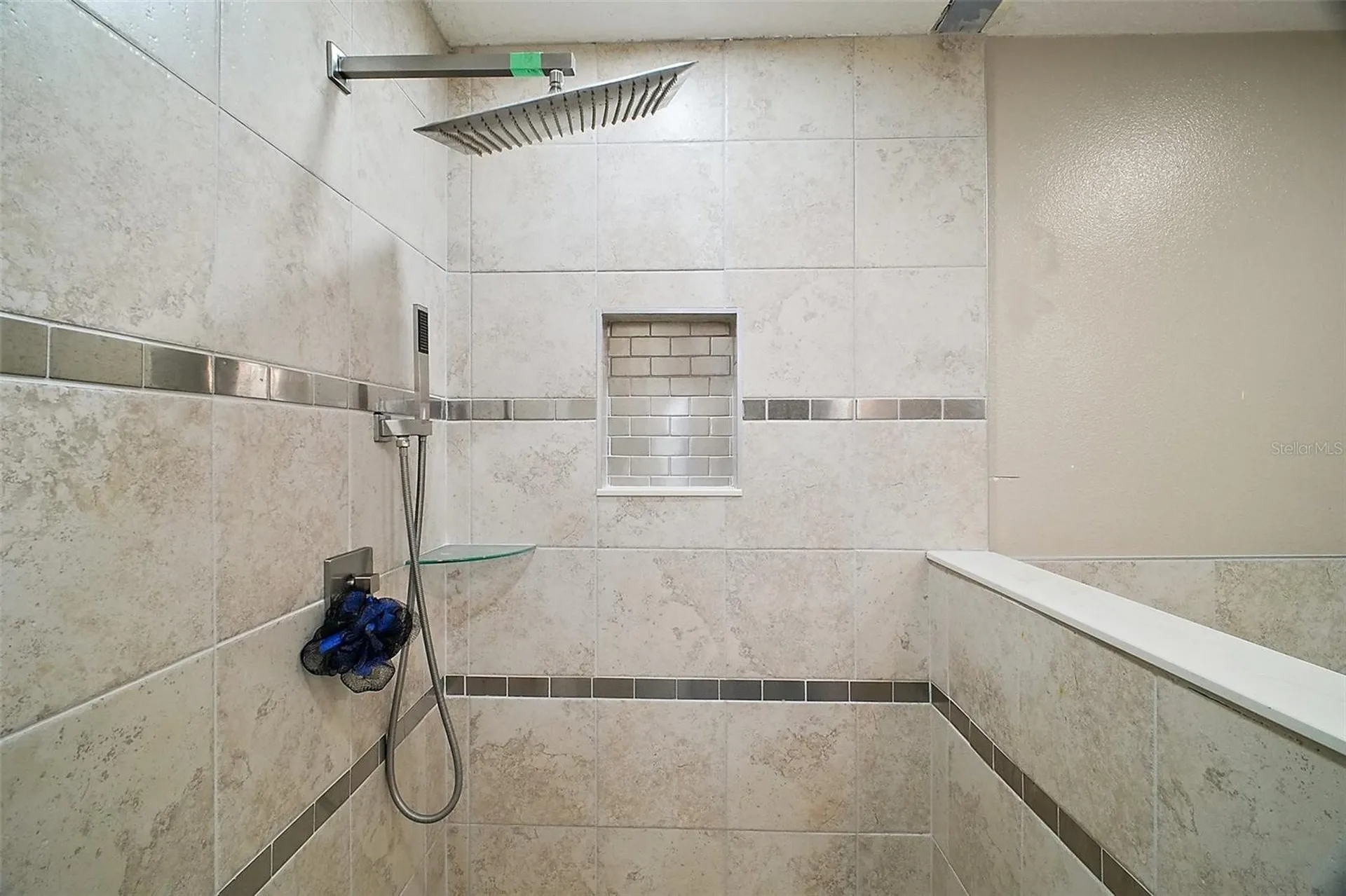 2269 Bracknell Forest Trail Tavares FL 32778