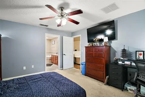 2269 Bracknell Forest Trail Tavares FL 32778