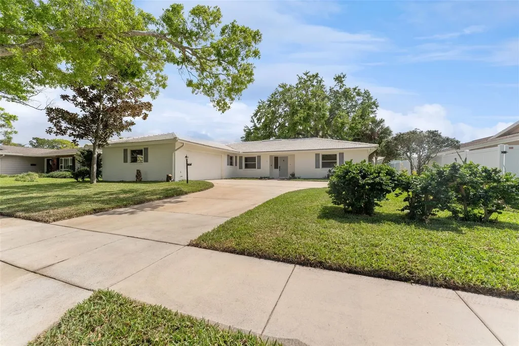 971 Mcfarland Street Dunedin FL 34698