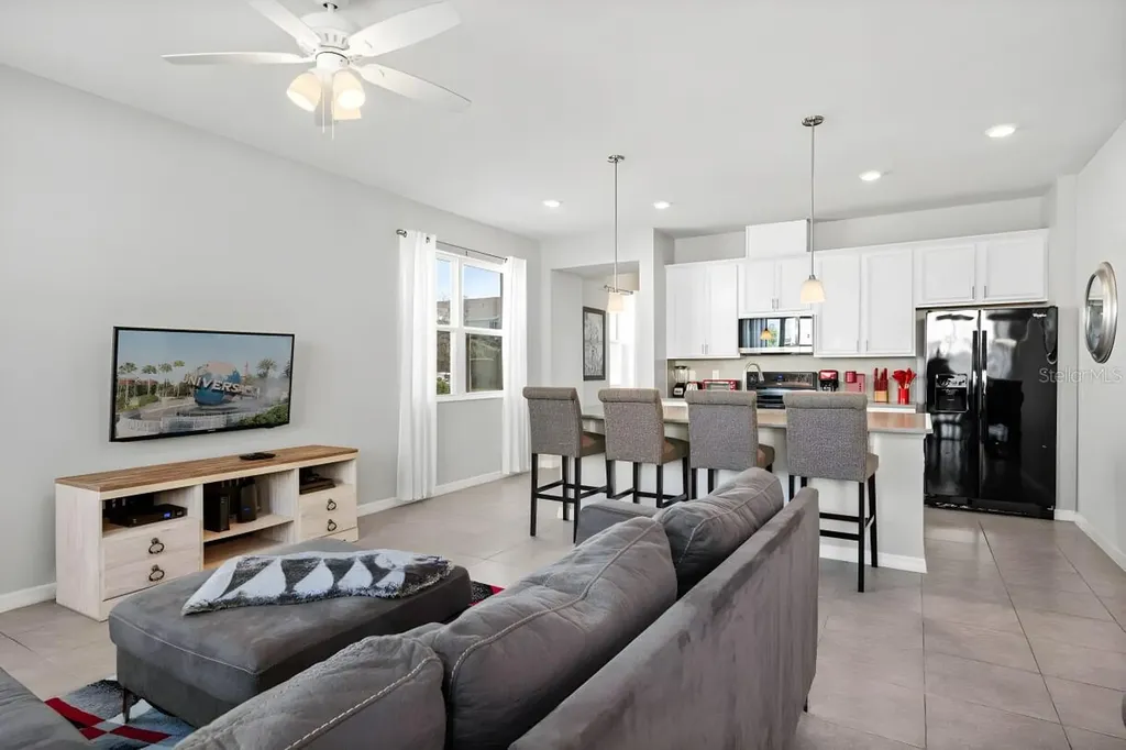 5117 Killarney Way Kissimmee FL 34746
