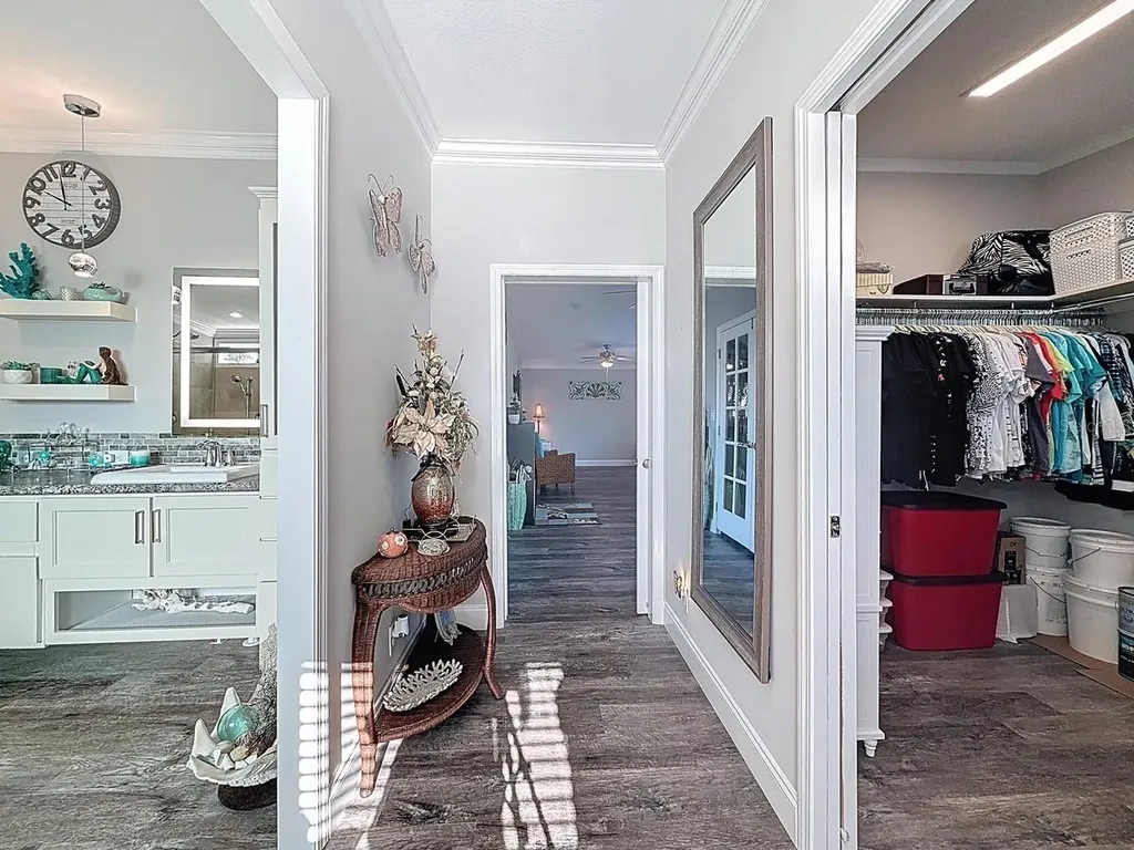 1116 Elkhart Circle Tavares FL 32778