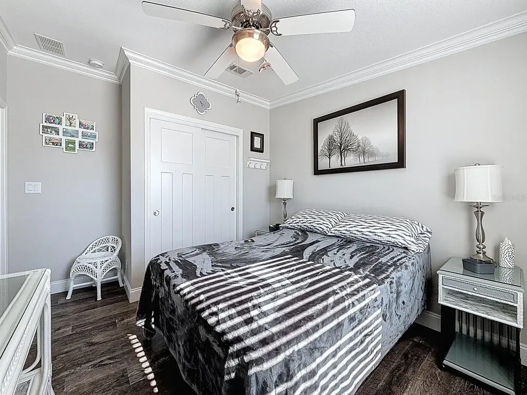 1116 Elkhart Circle Tavares FL 32778