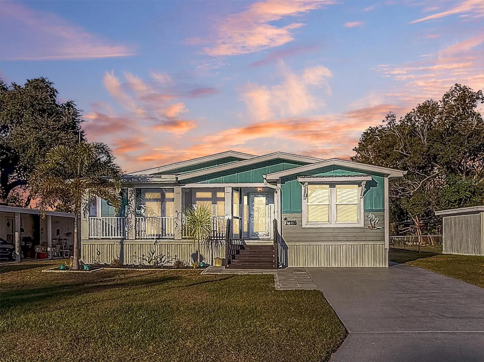 1116 Elkhart Circle Tavares FL 32778