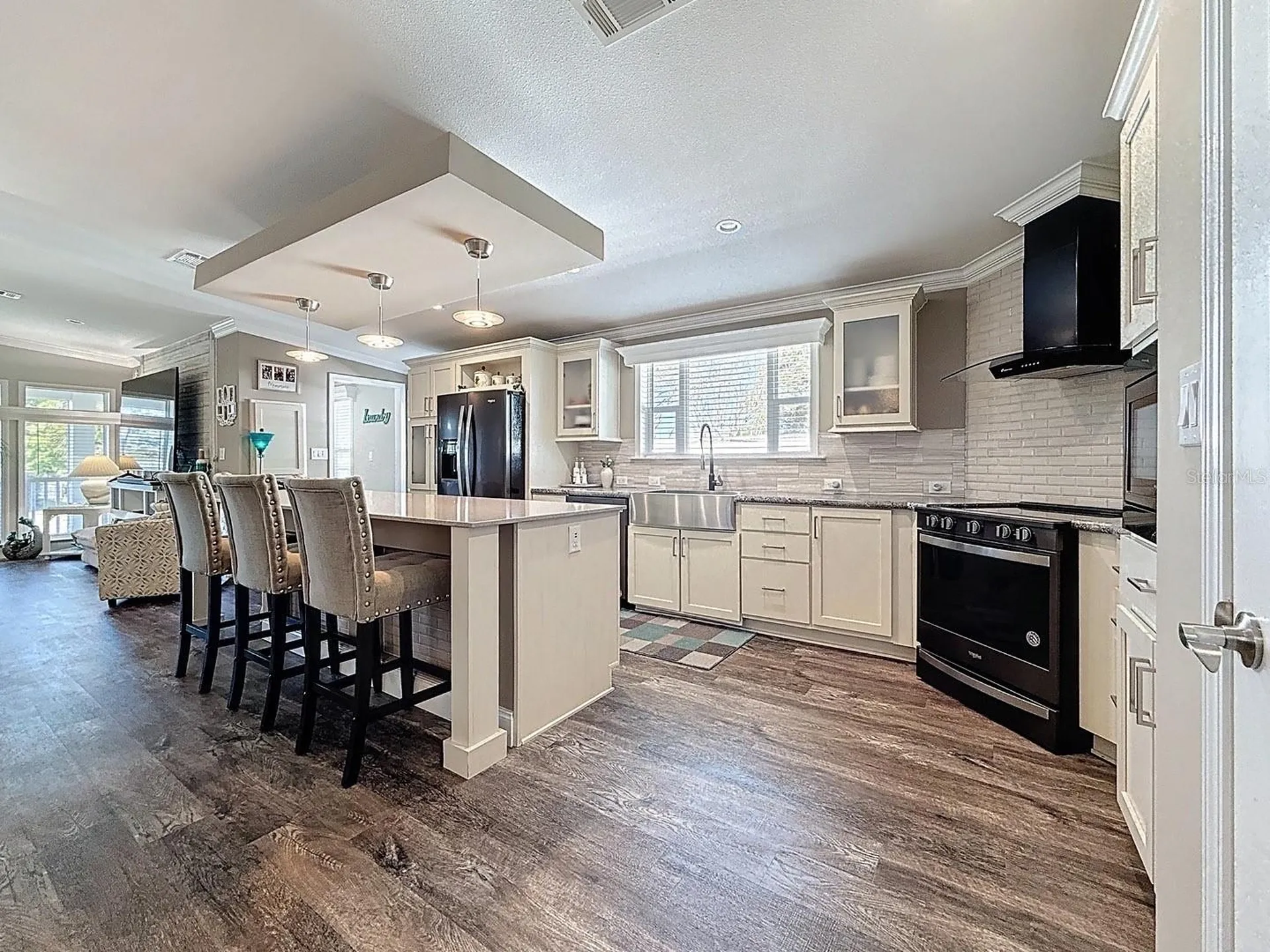 1116 Elkhart Circle Tavares FL 32778