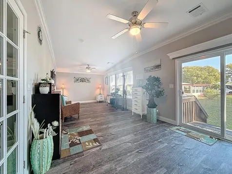 1116 Elkhart Circle Tavares FL 32778