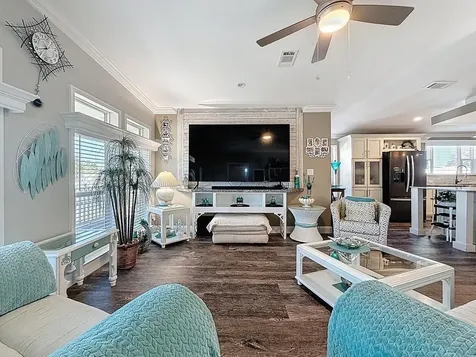 1116 Elkhart Circle Tavares FL 32778