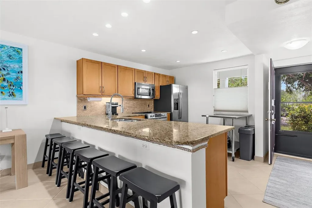 600 Sutton Place Longboat Key FL 34228