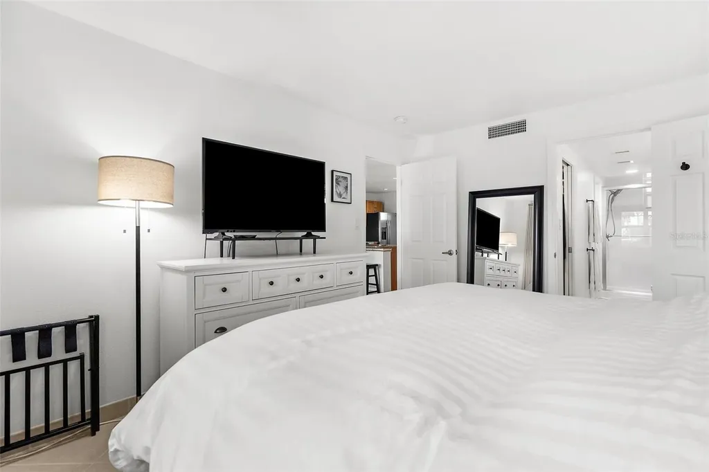 600 Sutton Place Longboat Key FL 34228