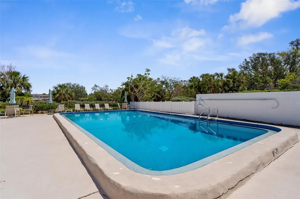 600 Sutton Place Longboat Key FL 34228
