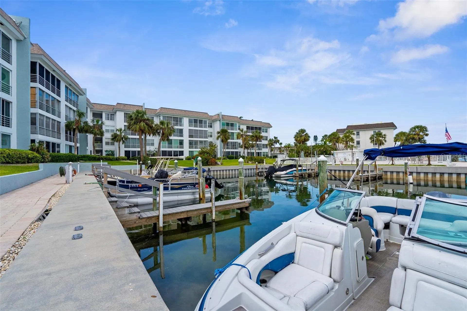 600 Sutton Place Longboat Key FL 34228