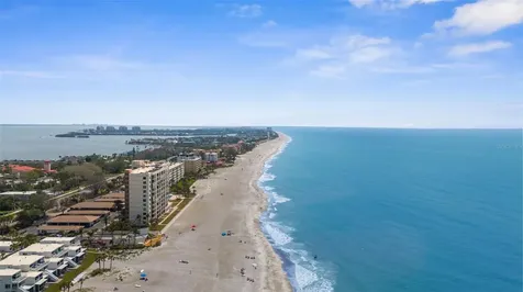 600 Sutton Place Longboat Key FL 34228