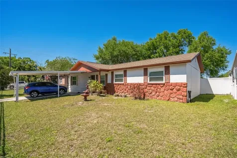 7004 24th Avenue S Tampa FL 33619