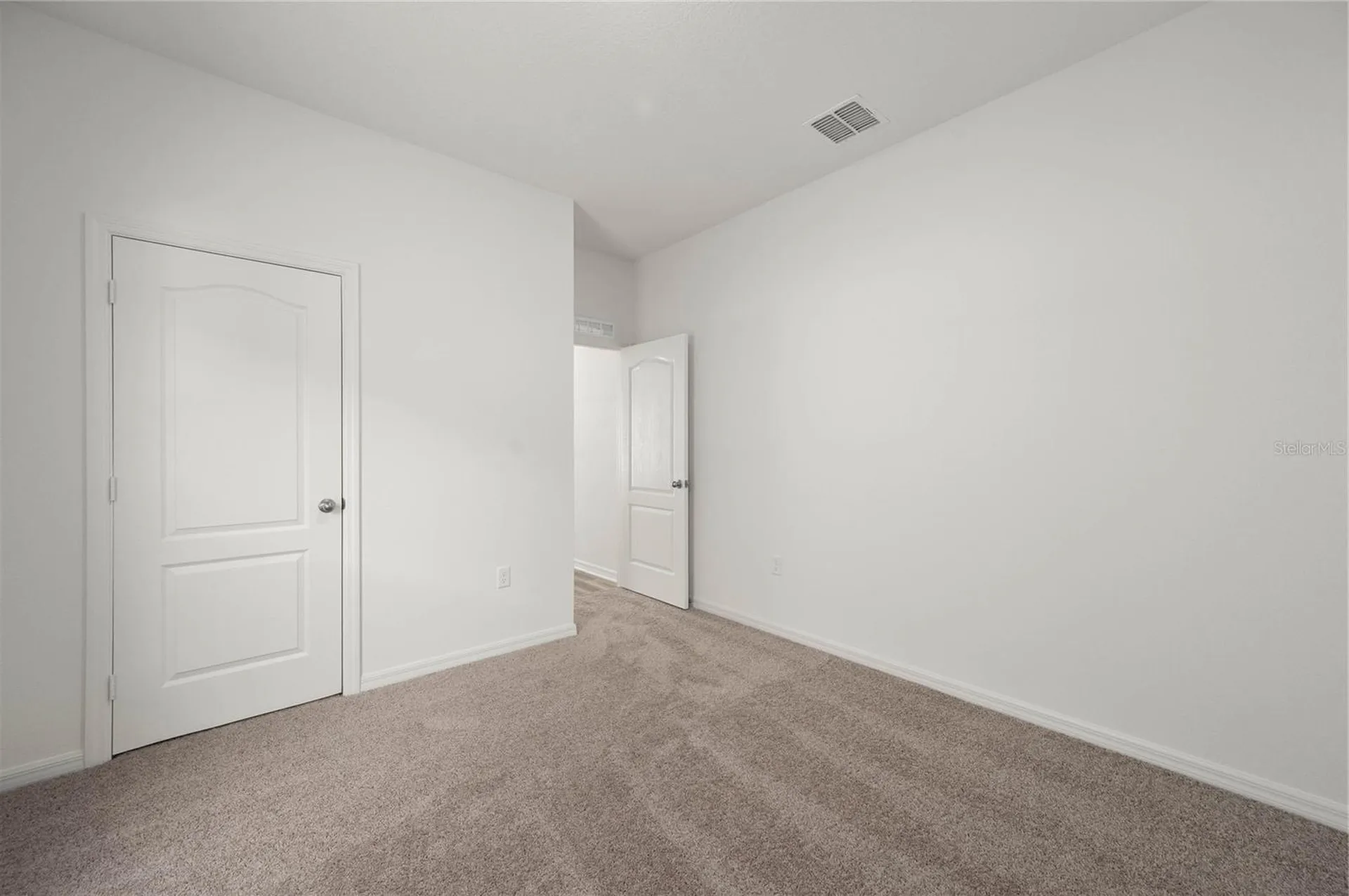 13279 Tula Loop Astatula FL 34705