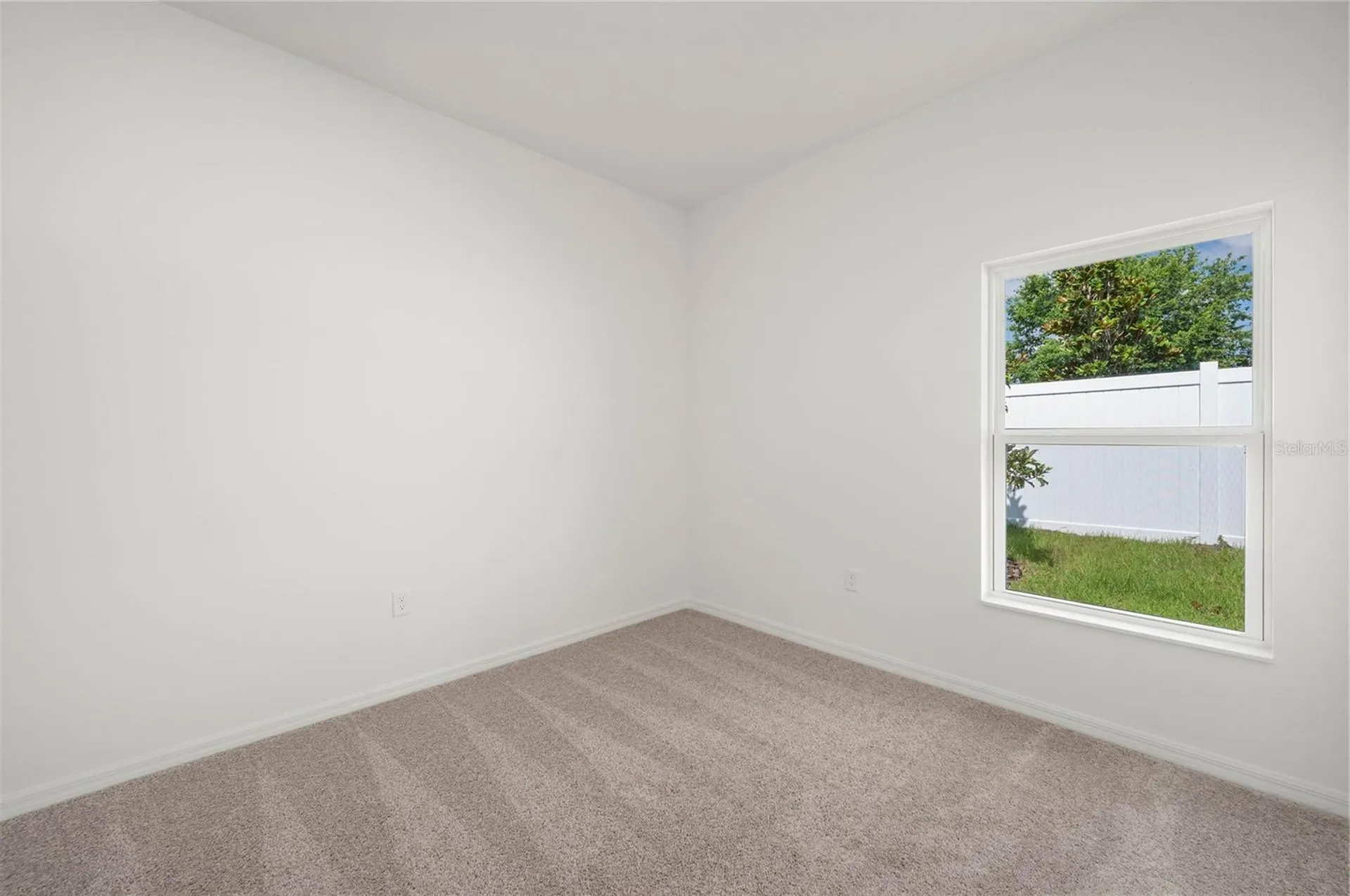 13279 Tula Loop Astatula FL 34705