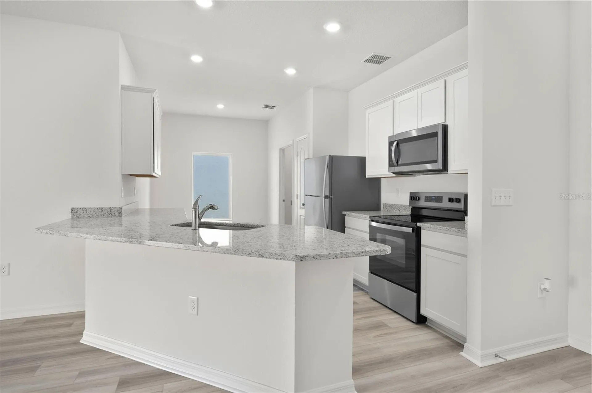 13279 Tula Loop Astatula FL 34705
