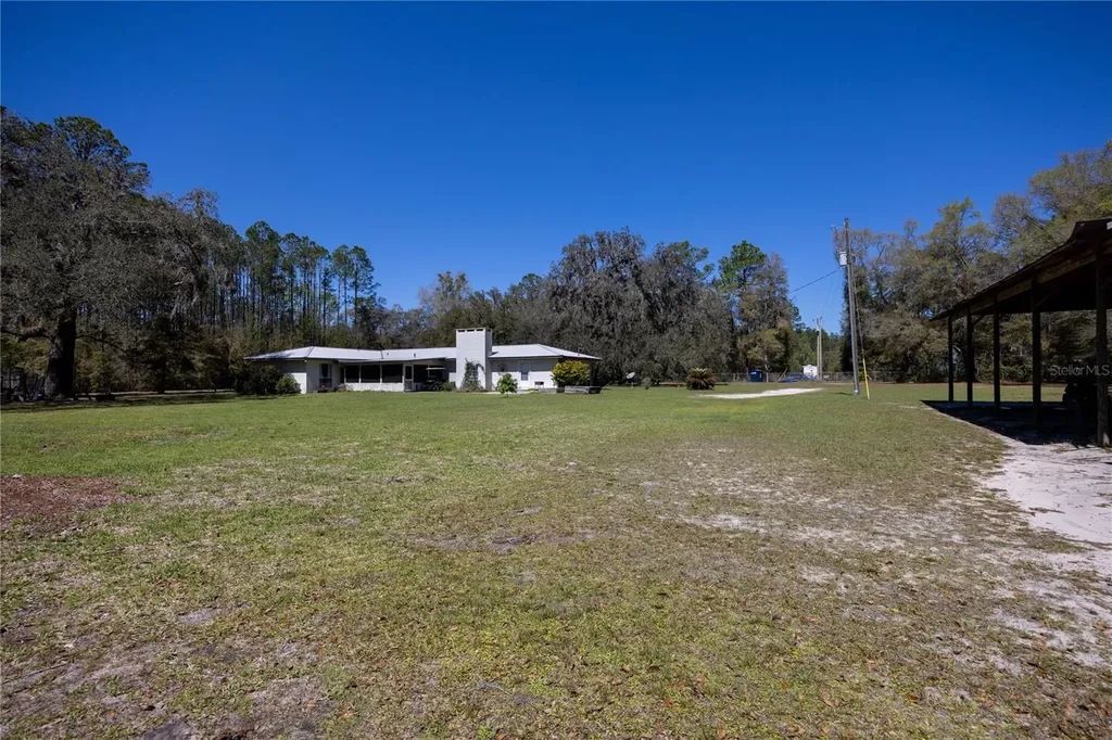 6917 NW 254th Avenue Alachua FL 32615