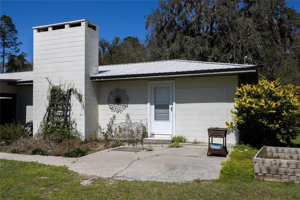6917 NW 254th Avenue Alachua FL 32615