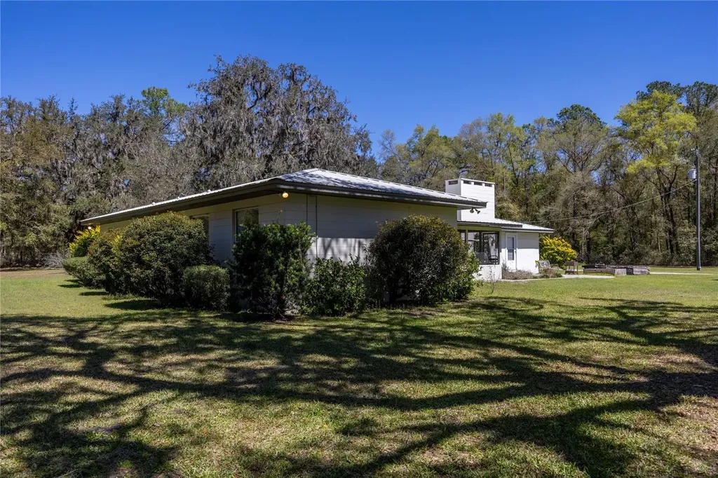 6917 NW 254th Avenue Alachua FL 32615