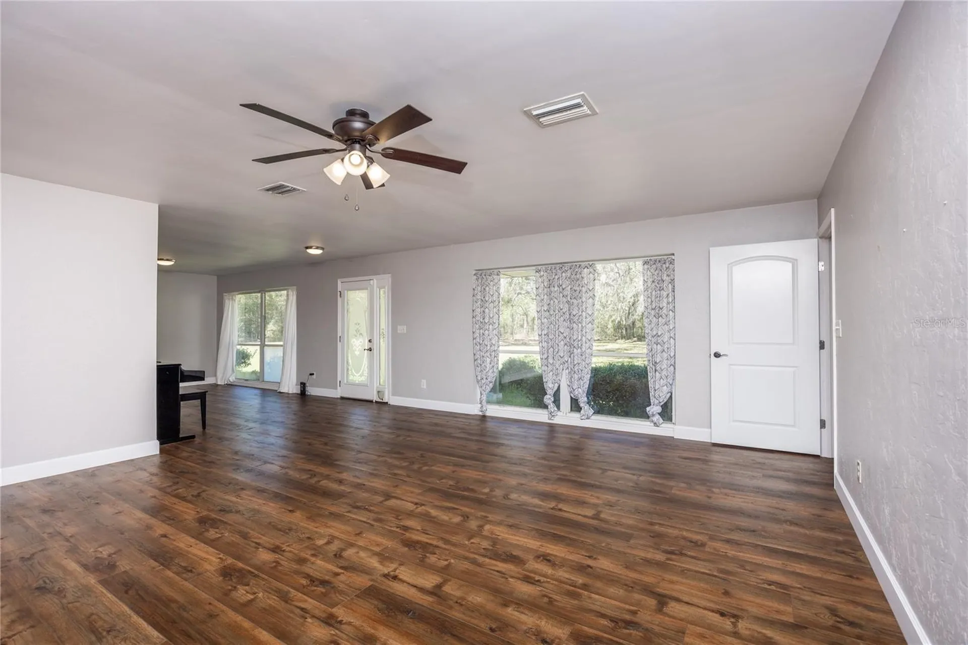 6917 NW 254th Avenue Alachua FL 32615