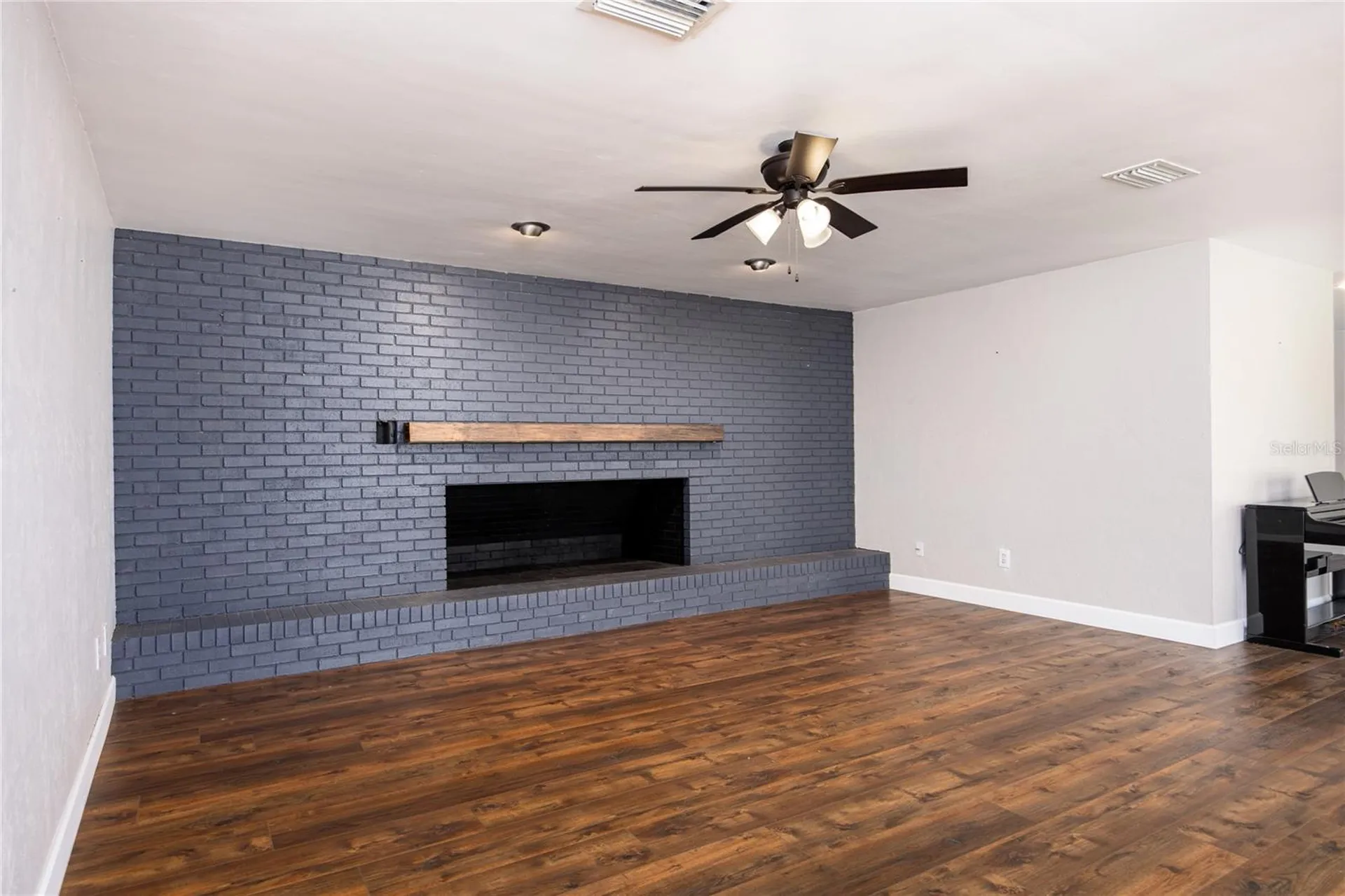 6917 NW 254th Avenue Alachua FL 32615