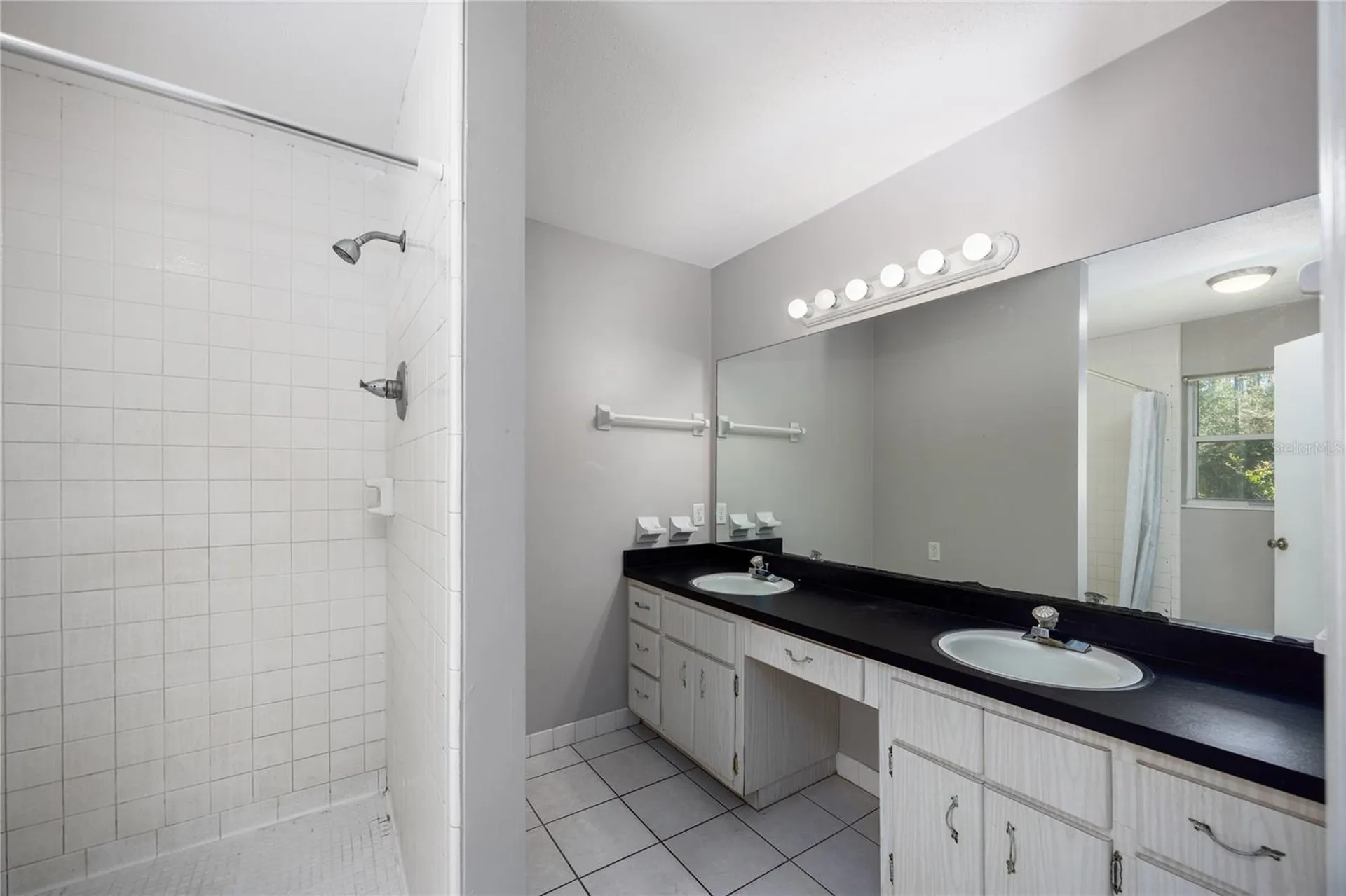6917 NW 254th Avenue Alachua FL 32615