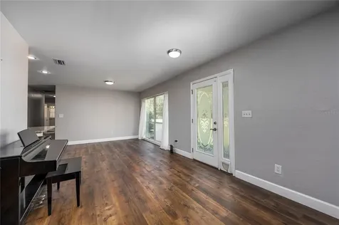 6917 NW 254th Avenue Alachua FL 32615