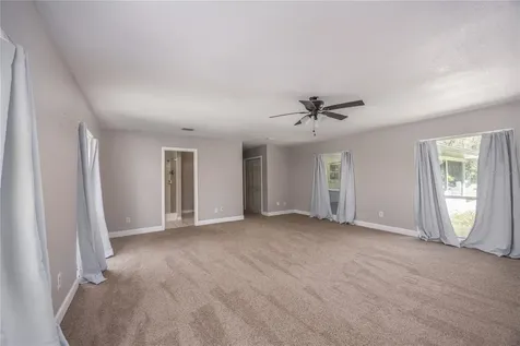 6917 NW 254th Avenue Alachua FL 32615