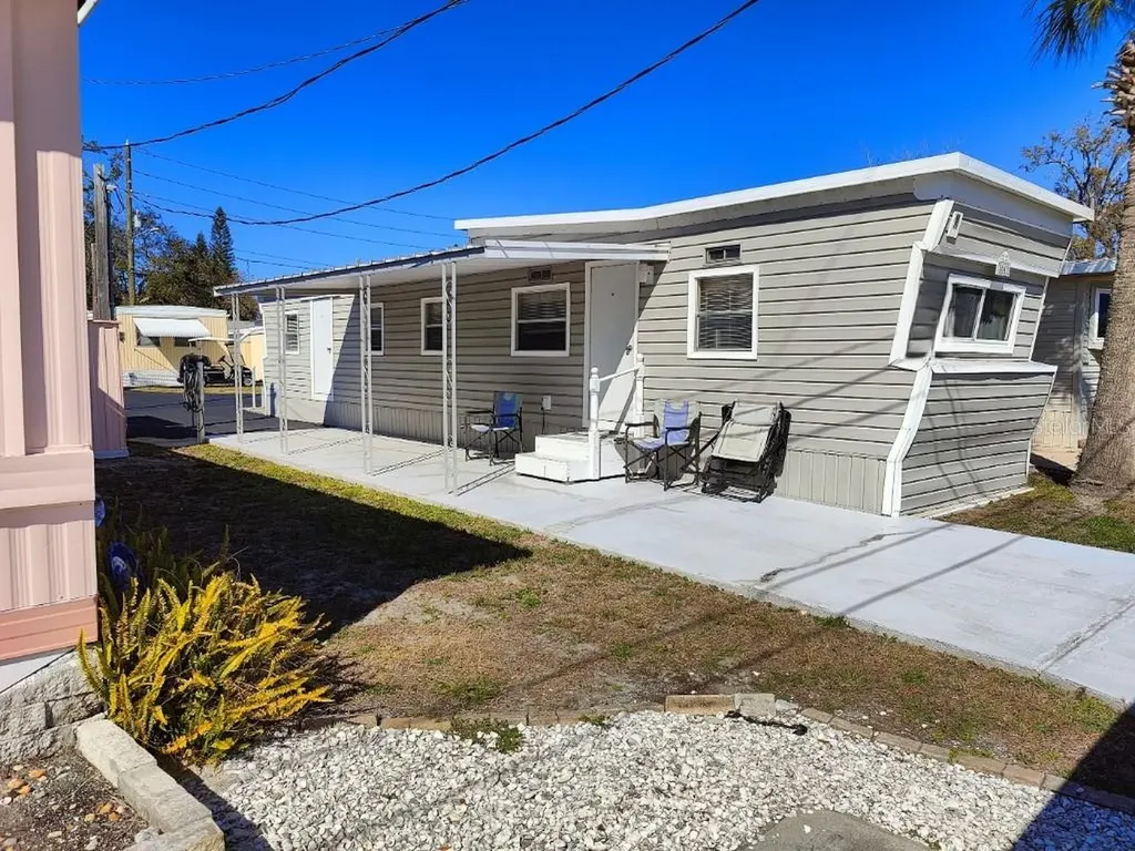 5649 Oak Ridge Avenue New Port Richey FL 34652