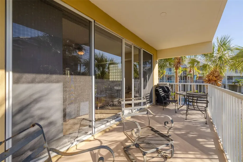 418 Bahia Beach Boulevard Ruskin FL 33570