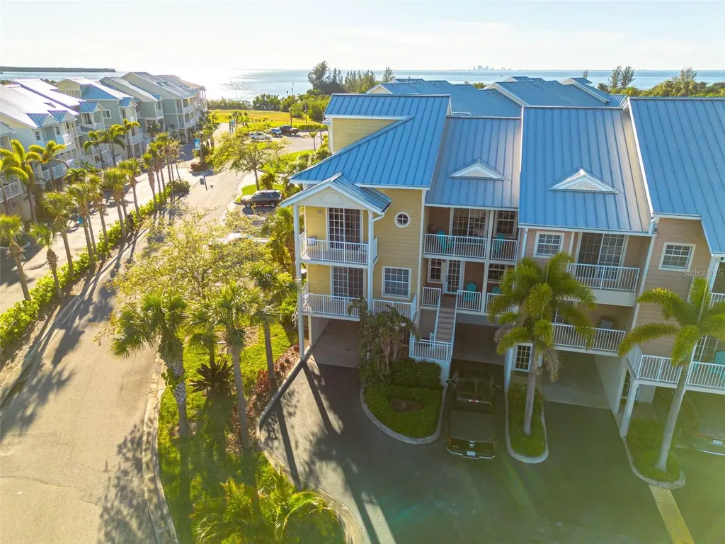 418 Bahia Beach Boulevard Ruskin FL 33570