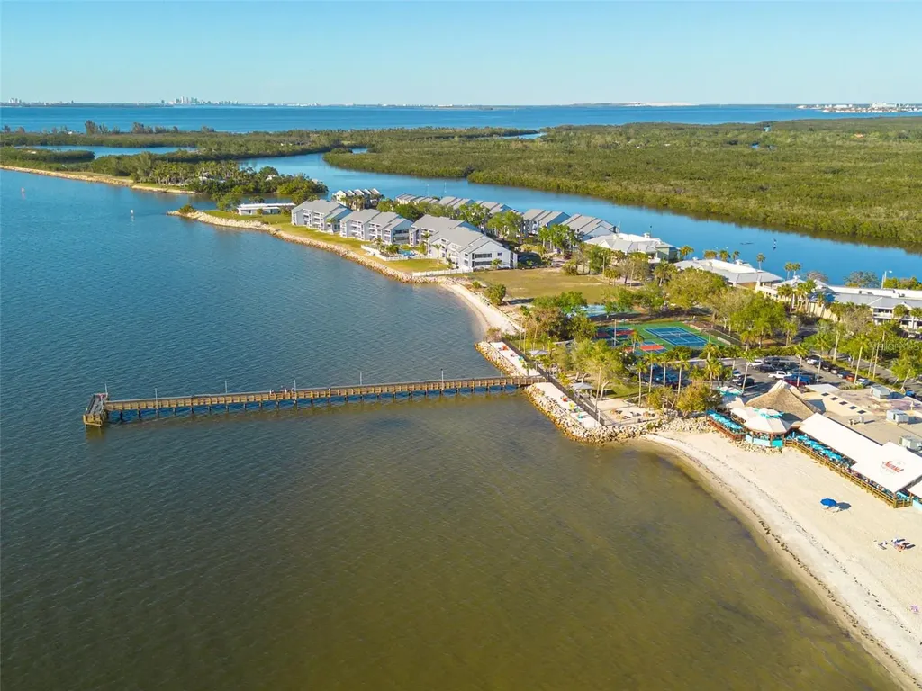 418 Bahia Beach Boulevard Ruskin FL 33570