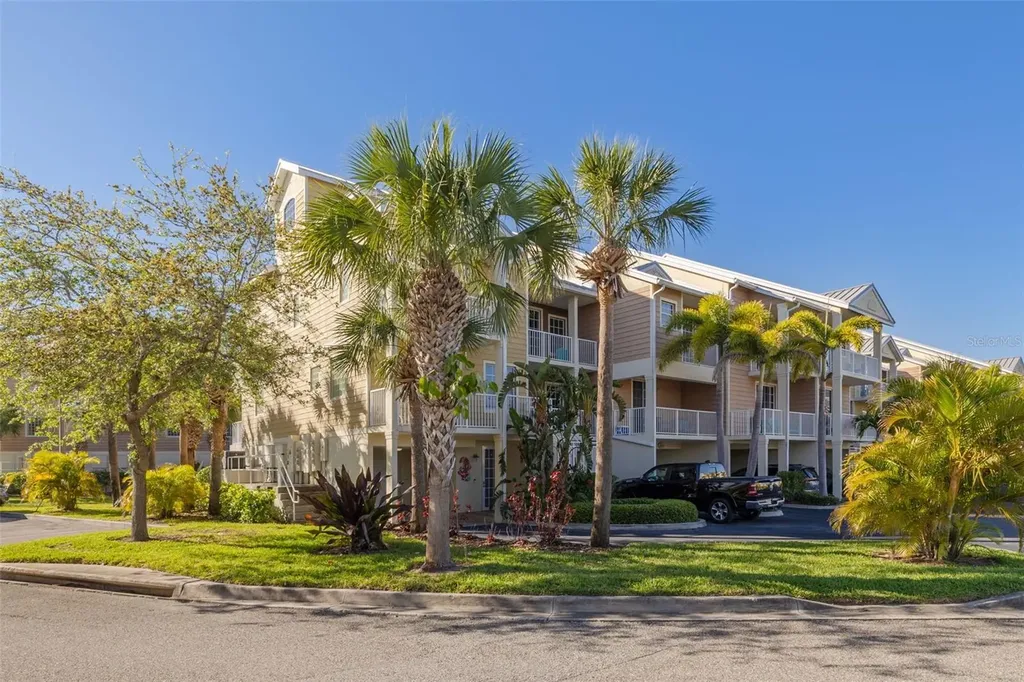 418 Bahia Beach Boulevard Ruskin FL 33570