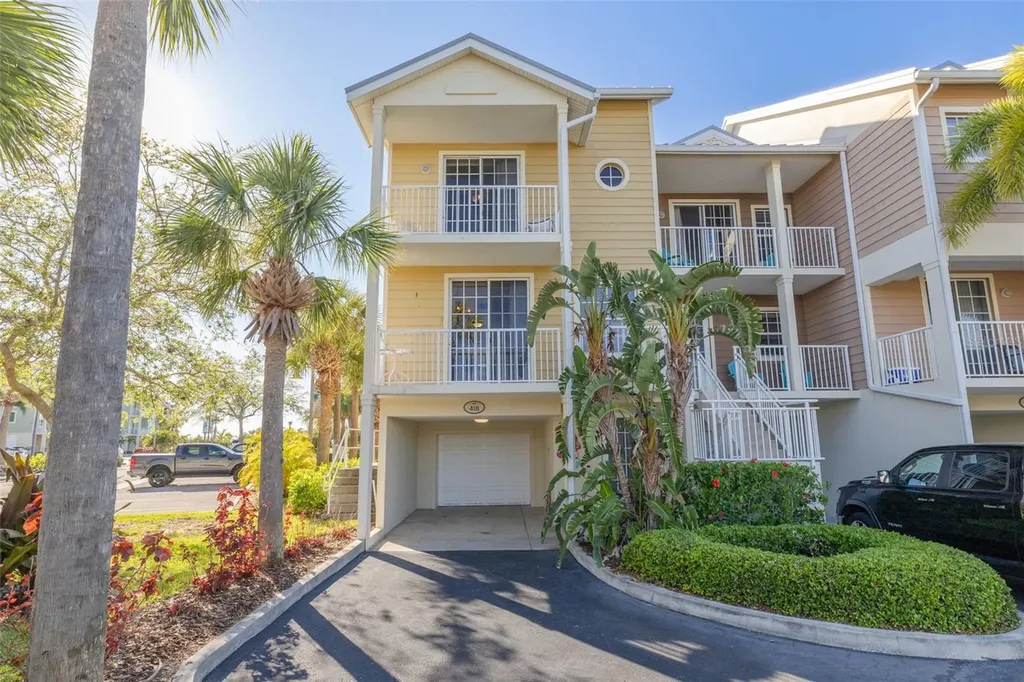 418 Bahia Beach Boulevard Ruskin FL 33570